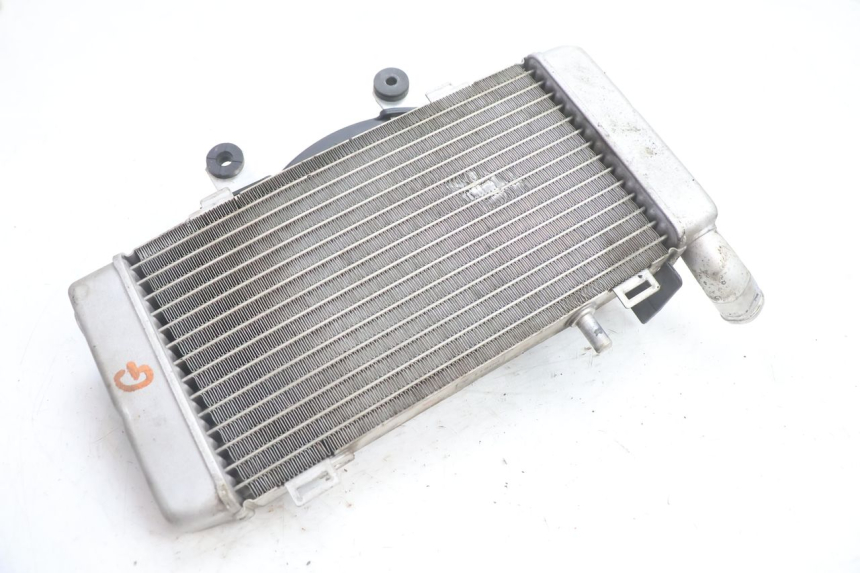 photo de RADIATEUR HONDA VFR FI RC46 800 (1998 - 2001) - Andere kijkhoek
