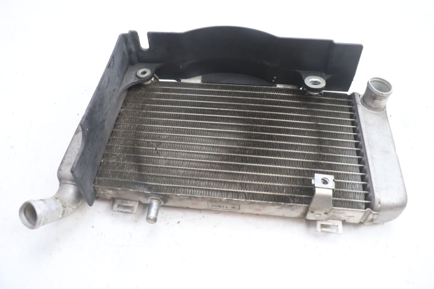 photo de RADIATEUR HONDA VFR FI RC46 800 (1998 - 2001) - Overzicht
