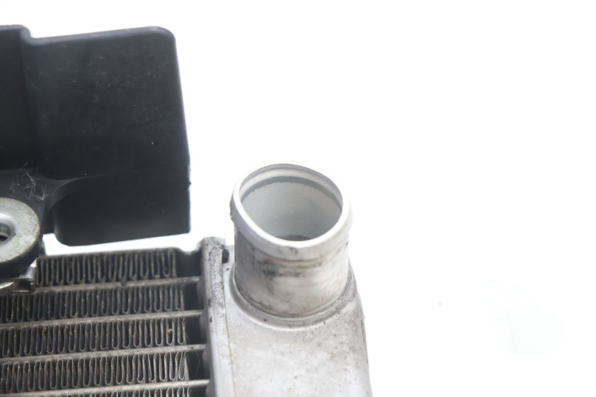 photo de RADIATEUR HONDA VFR FI RC46 800 (1998 - 2001) - Bevestigingspunten