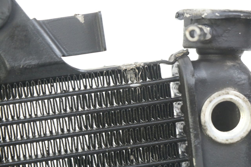 photo de RADIATEUR HONDA VT C SHADOW 125 (1999 - 2007) - Detail van het onderdeel