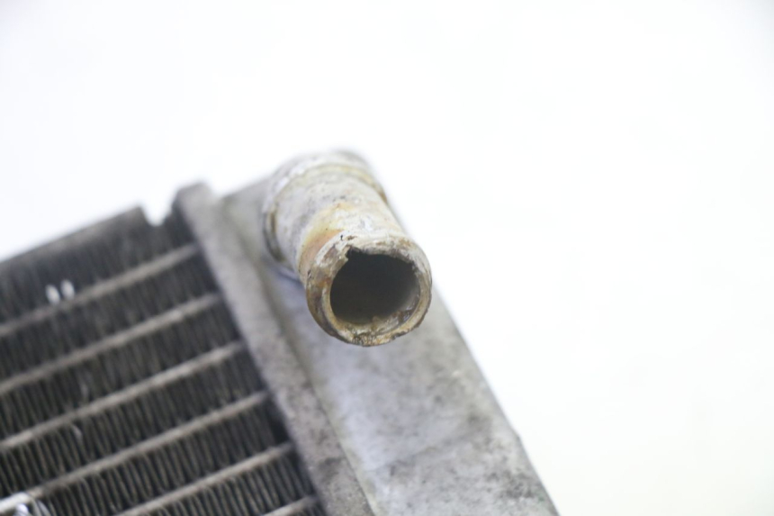 photo de RADIATEUR YAMAHA X-MAX XMAX 125 (2010 - 2013) - Bevestigingspunten