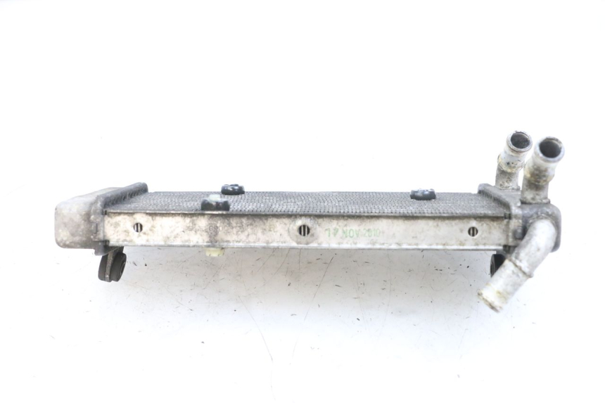 photo de RADIATEUR YAMAHA X-MAX XMAX 125 (2010 - 2013) - Zoom op gebruiksstaat