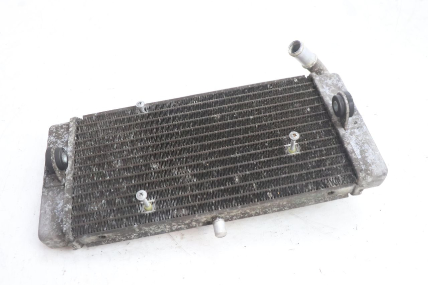 photo de RADIATEUR YAMAHA X-MAX XMAX 125 (2010 - 2013) - Bevestigingspunten