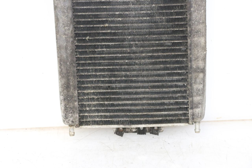 photo de RADIATEUR PIAGGIO XEVO - X EVO 125 (2007 - 2017) - Bevestigingspunten