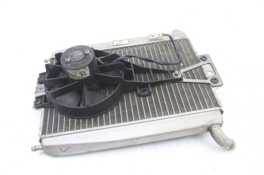 photo de RADIATEUR PIAGGIO XEVO - X EVO 125 (2007 - 2017) - Bevestigingspunten