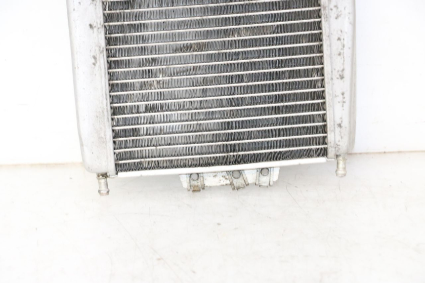 photo de RADIATEUR PIAGGIO XEVO - X EVO 125 (2007 - 2017) - Markeringen en referenties