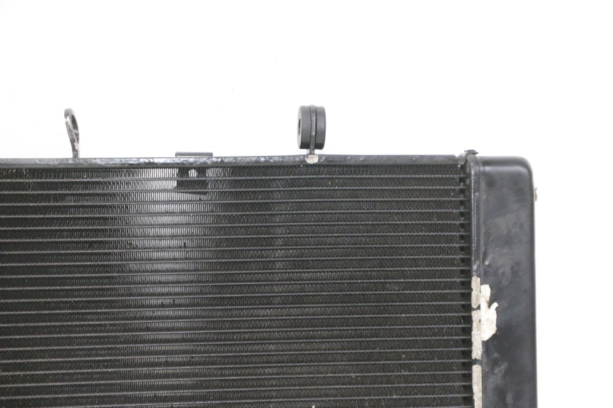 photo de RADIATEUR YAMAHA XJ6 ABS 600 (2008 - 2016) - Zoom op componenten