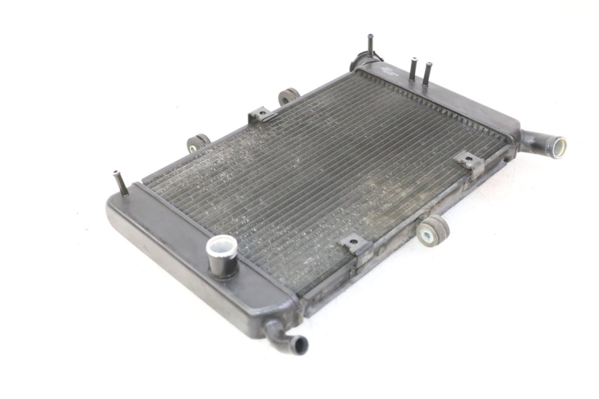 photo de RADIATEUR YAMAHA XJ6 ABS 600 (2008 - 2016) - Zoom op gebruiksstaat