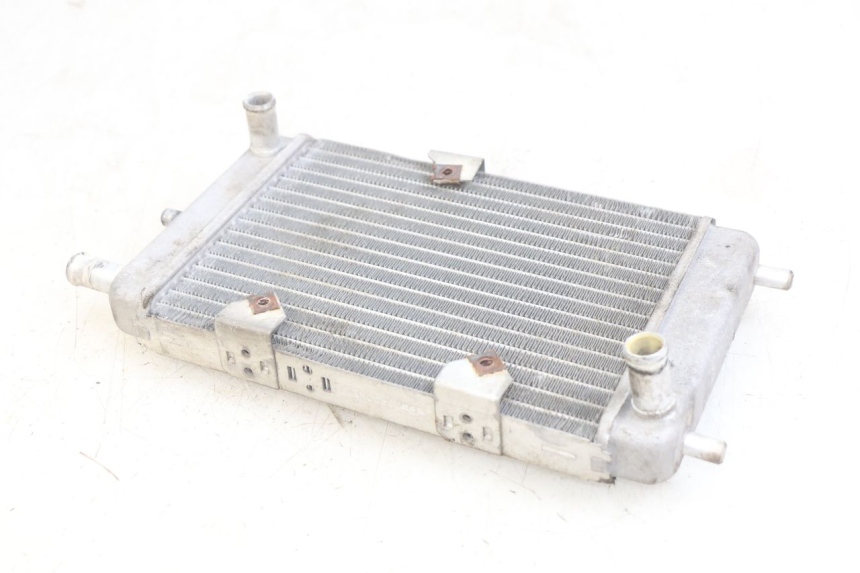 photo de RADIATEUR YAMAHA YP MAJESTY 125 (1998 - 2001) - Overzicht