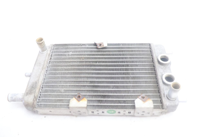 photo de RADIATEUR YAMAHA YP MAJESTY 125 (2007 - 2010) - Andere kijkhoek