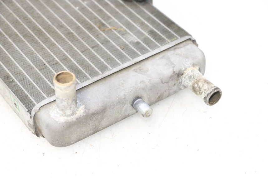 photo de RADIATEUR YAMAHA YP MAJESTY 125 (2002 - 2006) - Technische close-up