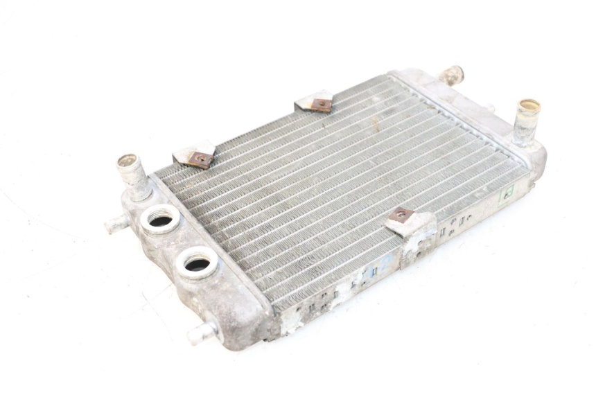 photo de RADIATEUR YAMAHA YP MAJESTY 125 (2002 - 2006) - Bevestigingspunten