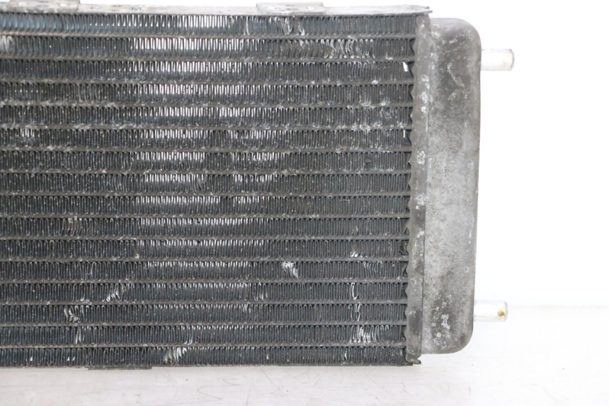 photo de RADIATEUR YAMAHA YP MAJESTY 125 (1998 - 2001) - Bevestigingspunten