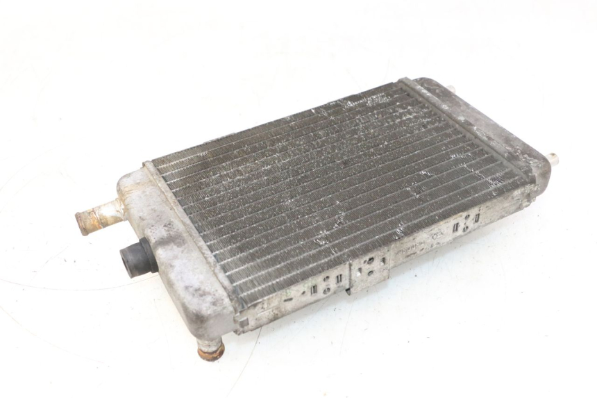 photo de RADIATEUR YAMAHA YP MAJESTY 125 (1998 - 2001) - Staat van het oppervlak