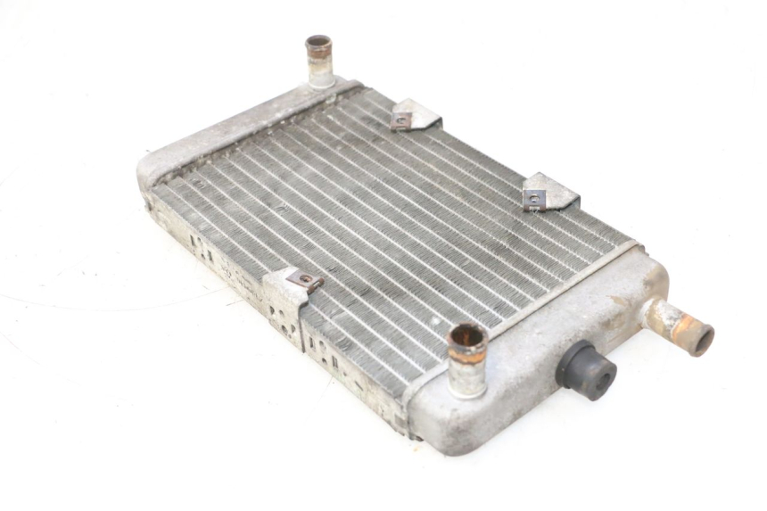photo de RADIATEUR YAMAHA YP MAJESTY 125 (1998 - 2001) - Markeringen en referenties