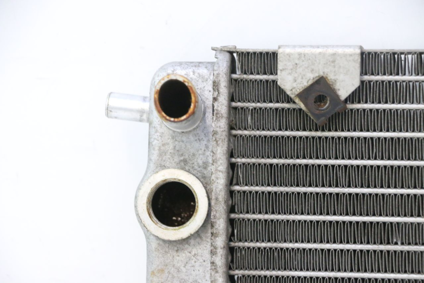 photo de RADIATEUR YAMAHA YP MAJESTY 125 (2002 - 2006) - Bevestigingspunten