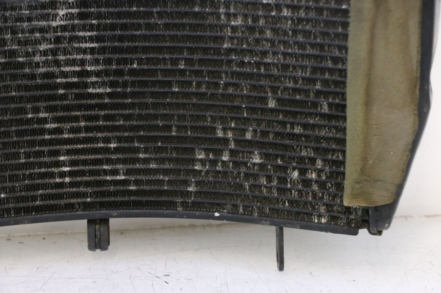 photo de RADIATEUR YAMAHA YZF R6 600 (2008 - 2009) - Andere kijkhoek