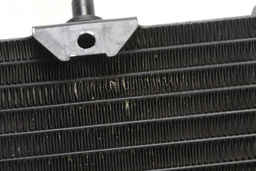 photo de RADIATEUR KAWASAKI ZZR 600 (1995 - 2004) - Zoom op gebruiksstaat