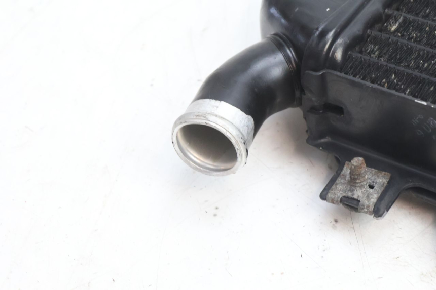 photo de RADIATEUR KAWASAKI ZZR 600 (1995 - 2004) - Bevestigingspunten