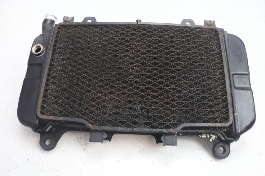 photo de RADIATEUR KAWASAKI ZZR 600 (1995 - 2004) - Staat van het oppervlak