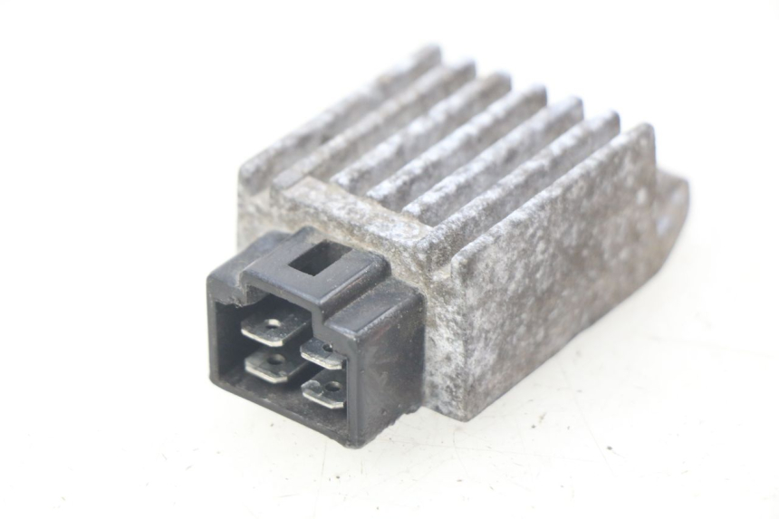 photo de LAADREGELAAR KYMCO AGILITY 4T 50 (2005 - 2018) - Detail van het onderdeel