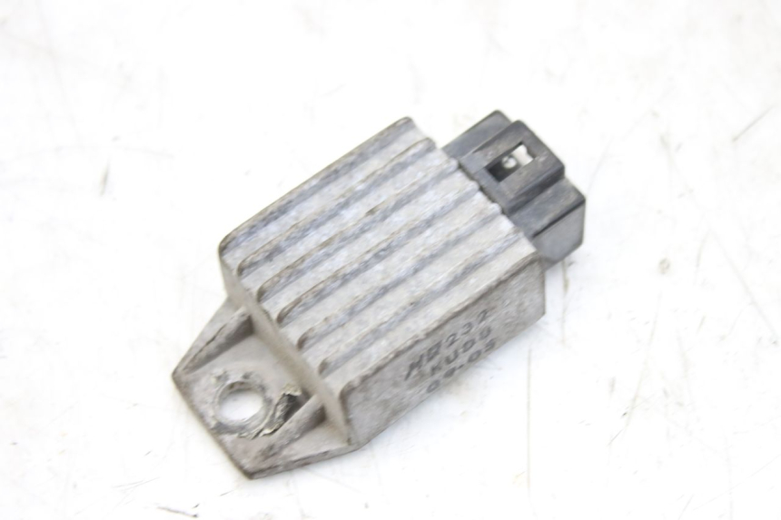 photo de LAADREGELAAR KYMCO AGILITY 4T 50 (2005 - 2018) - Zoom op gebruiksstaat