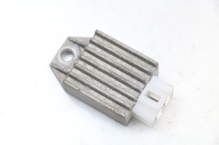 photo de LAADREGELAAR KYMCO AGILITY 4T 50 (2005 - 2018) - Hoofdaanzicht