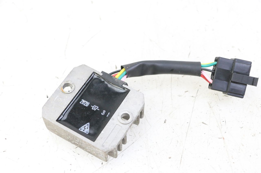 photo de LAADREGELAAR KYMCO AGILITY 4T 50 (2018 - 2022) - Zoom op gebruiksstaat