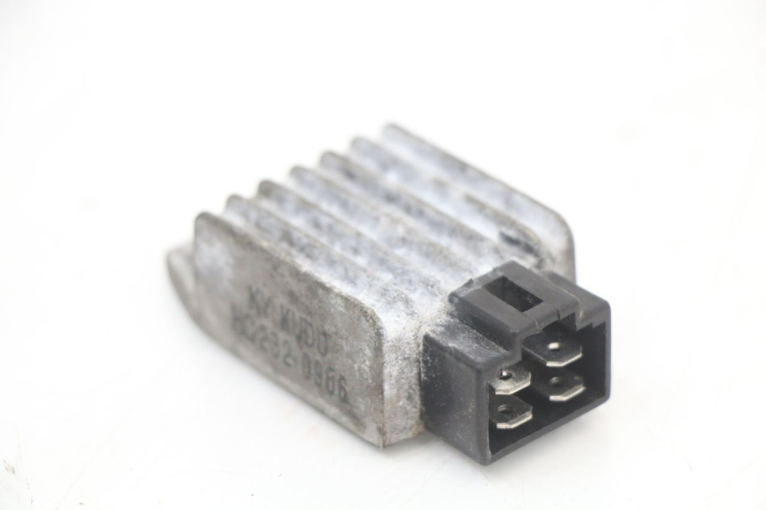 photo de LAADREGELAAR KYMCO AGILITY PREMIUM 50 (2007 - 2010) - Detail van het onderdeel