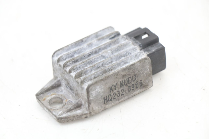 photo de LAADREGELAAR KYMCO AGILITY PREMIUM 50 (2007 - 2010) - Andere kijkhoek