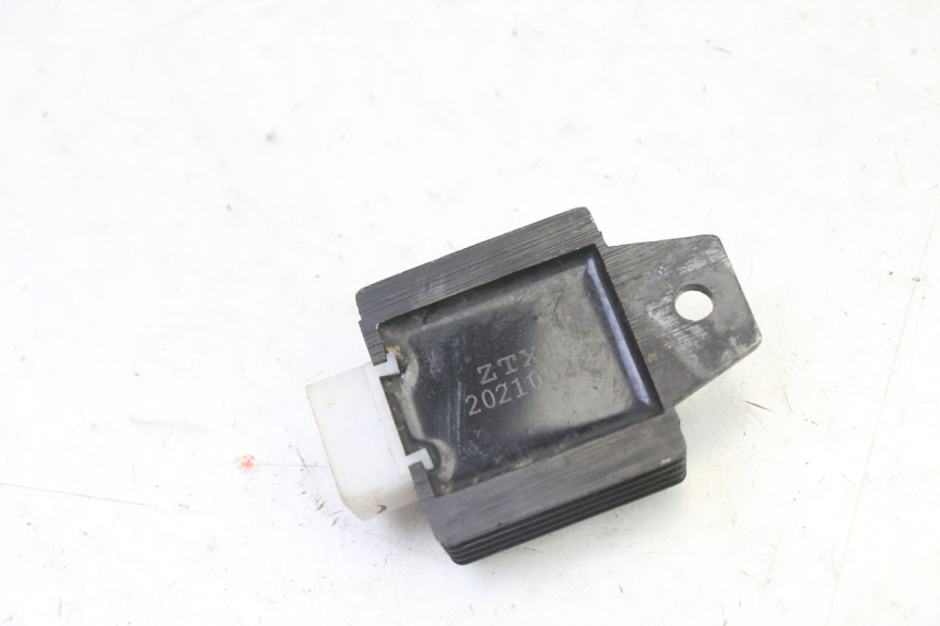 photo de LAADREGELAAR KEROX BAZOOKA 110 - Andere kijkhoek