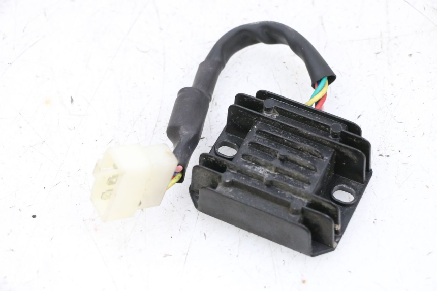 photo de LAADREGELAAR MAG POWER BOMBERS 4T 50 (2016 - 2026) - Hoofdaanzicht