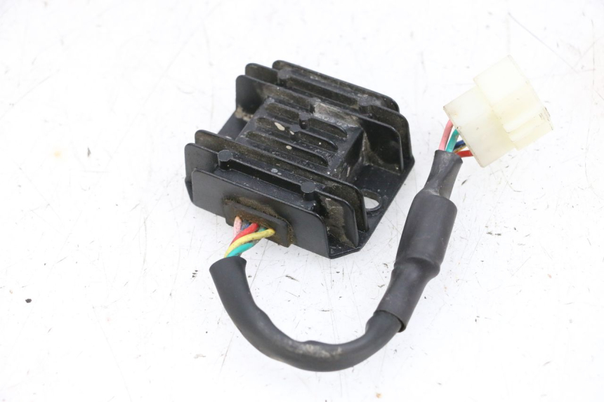 photo de LAADREGELAAR MAG POWER BOMBERS 4T 50 (2016 - 2026) - Andere kijkhoek