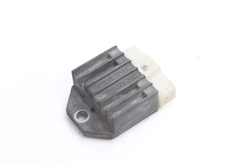 photo de LAADREGELAAR MBK BOOSTER SPIRIT 50 (1996 - 1999) - Detail van het onderdeel