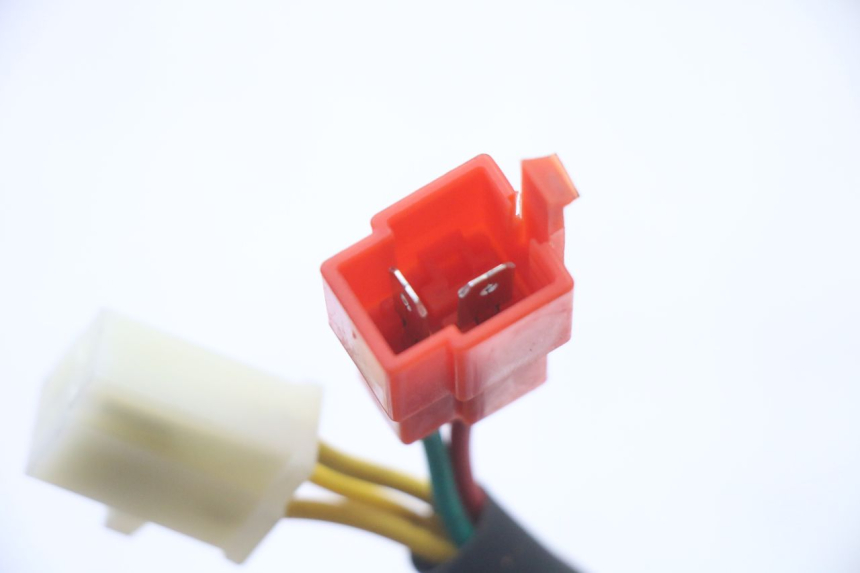 photo de LAADREGELAAR MOTRON BREEZY 4T 50 (2021 - 2025) - Technische close-up