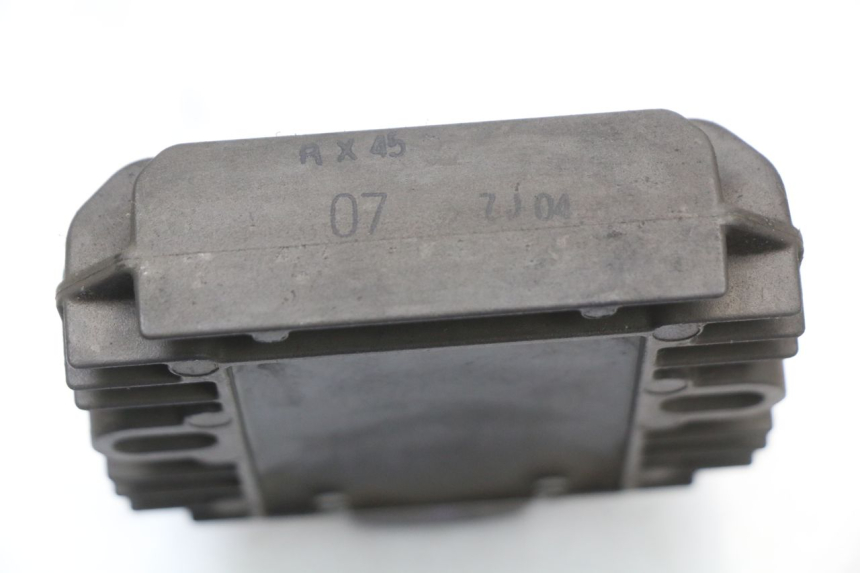 photo de LAADREGELAAR SUZUKI BURGMAN 125 (2007 - 2014) - Andere kijkhoek