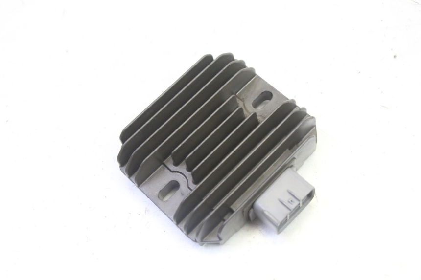 photo de LAADREGELAAR SUZUKI BURGMAN 125 (2007 - 2014) - Detail van het onderdeel