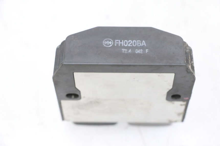 photo de LAADREGELAAR SUZUKI BURGMAN 650 (2013 - 2020) - Zoom op gebruiksstaat