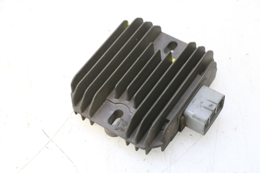 photo de LAADREGELAAR SUZUKI BURGMAN 125 (2007 - 2014) - Andere kijkhoek