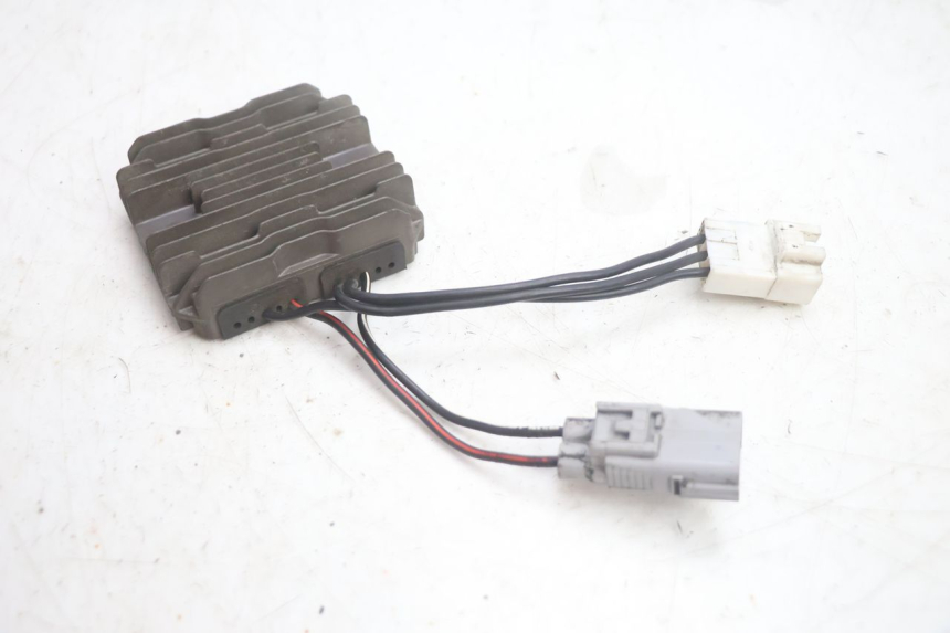 photo de LAADREGELAAR SUZUKI BURGMAN EXECUTIVE ABS 650 (2006 - 2012) - Andere kijkhoek