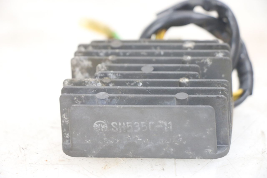 photo de LAADREGELAAR HONDA CA REBEL 125 (1995 - 2001) - Detail van het onderdeel