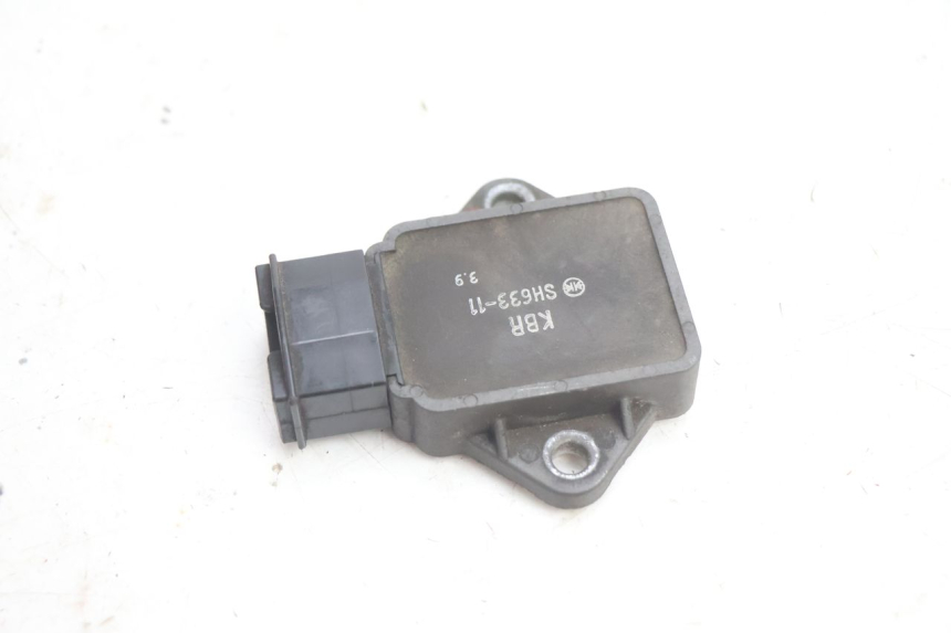 photo de LAADREGELAAR HONDA CB TWO FIFTY 250 (1991 - 2002) - Detail van het onderdeel