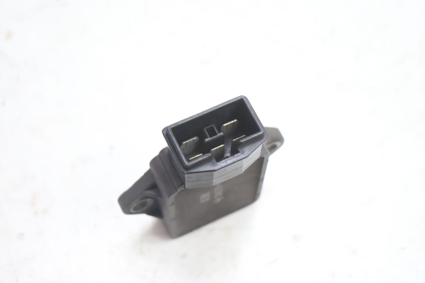 photo de LAADREGELAAR HONDA CB TWO FIFTY 250 (1991 - 2002) - Overzicht