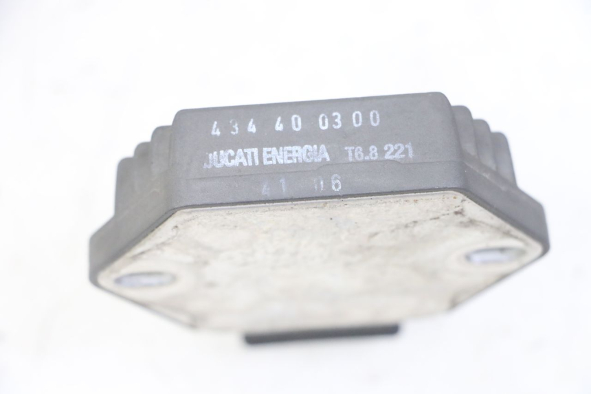photo de LAADREGELAAR HONDA CBF 500 (2004 - 2007) - Andere kijkhoek