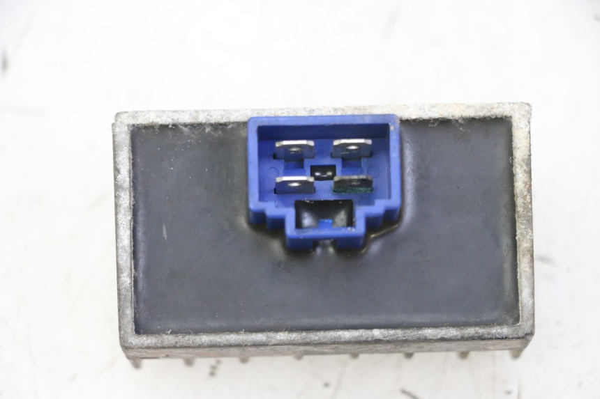 photo de LAADREGELAAR HONDA CBF 125 (2009 - 2015) - Technische close-up