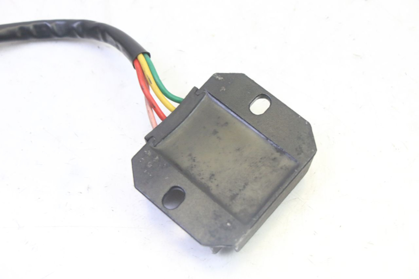 photo de LAADREGELAAR SYM CROX 4T 50 (2016 - 2023) - Technische close-up