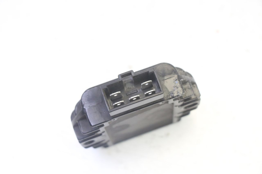 photo de LAADREGELAAR YAMAHA CYGNUS X INJECTION 125 (2007 - 2013) - Zoom op gebruiksstaat