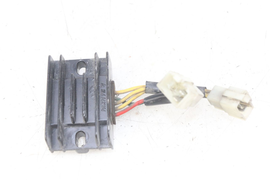 photo de LAADREGELAAR PEUGEOT DJANGO 4T 50 (2014 - 2019) - Hoofdaanzicht