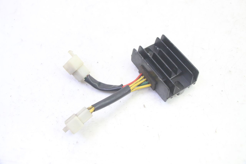 photo de LAADREGELAAR PEUGEOT DJANGO 4T 50 (2014 - 2019) - Zoom op gebruiksstaat