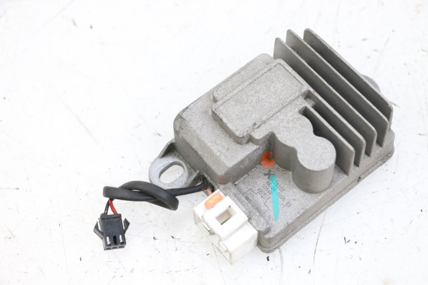 photo de LAADREGELAAR SEGWAY NINEBOT E125S 1 (2022 - 2026) - Bevestigingspunten